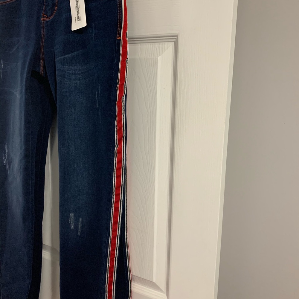NWT Frank Lyman Skinny Jeans Distressed Look - Picture 8 of 11